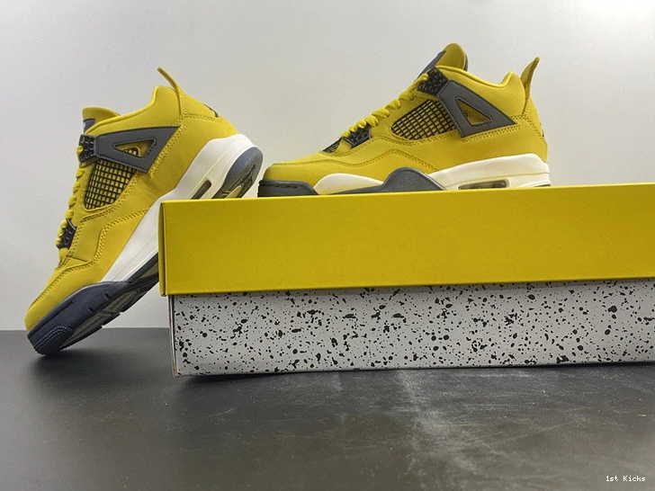 RETRO AIR CT8527-702 'LIGHTNING LS JORDAN 4 0522